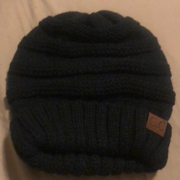 C C Slouchy Beanie - Picture 1 of 1